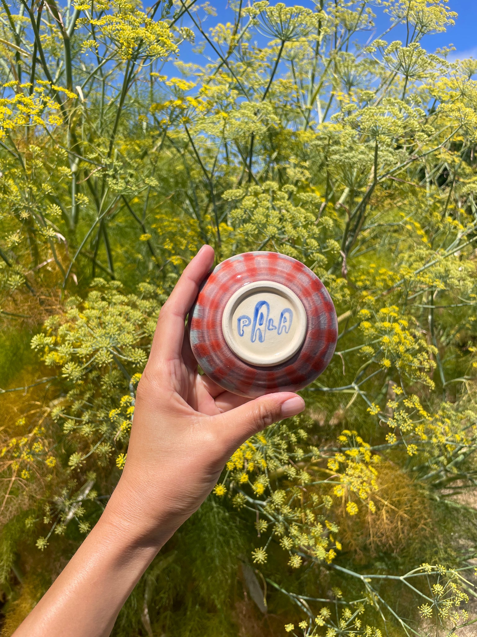 Fuzzy net candle holder