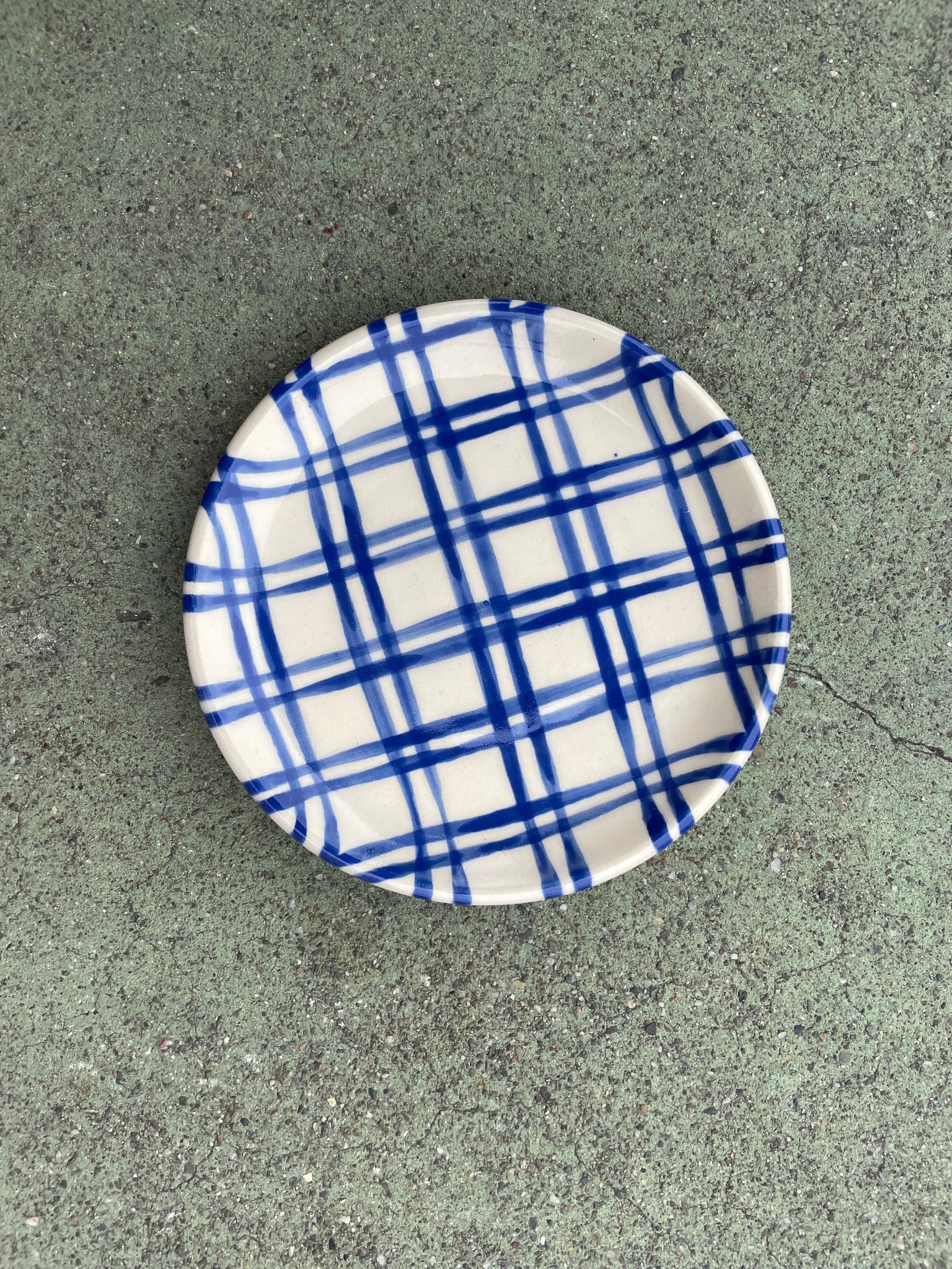 Small plate Blue plaid