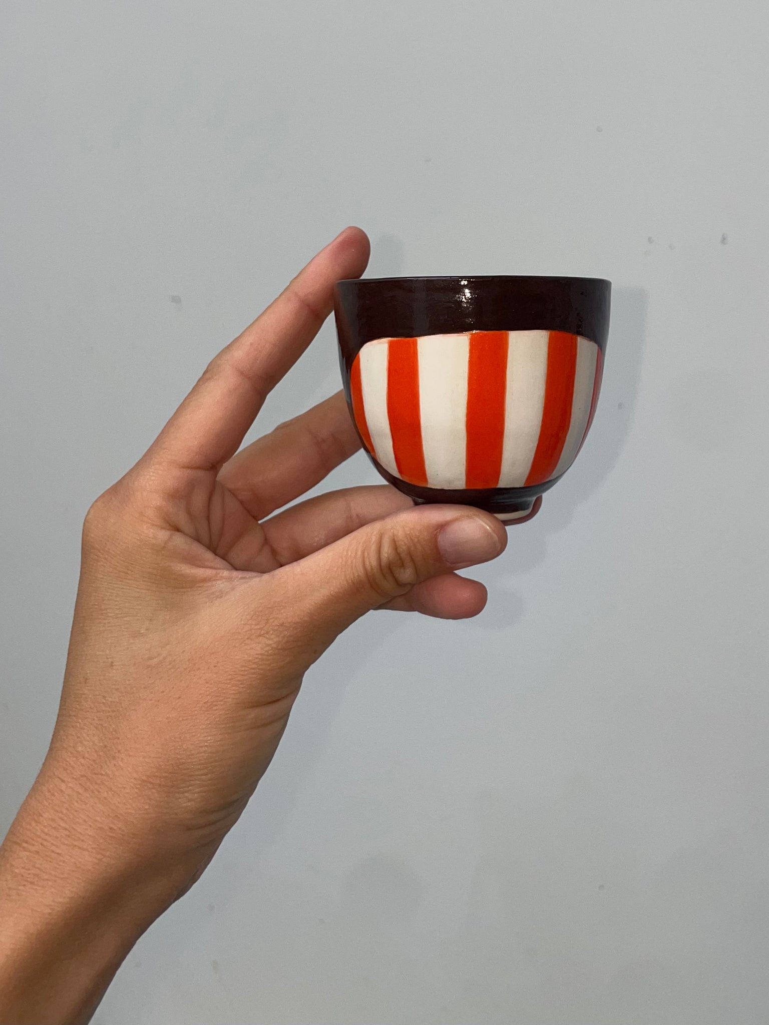 CUP choc brown tomato stripe