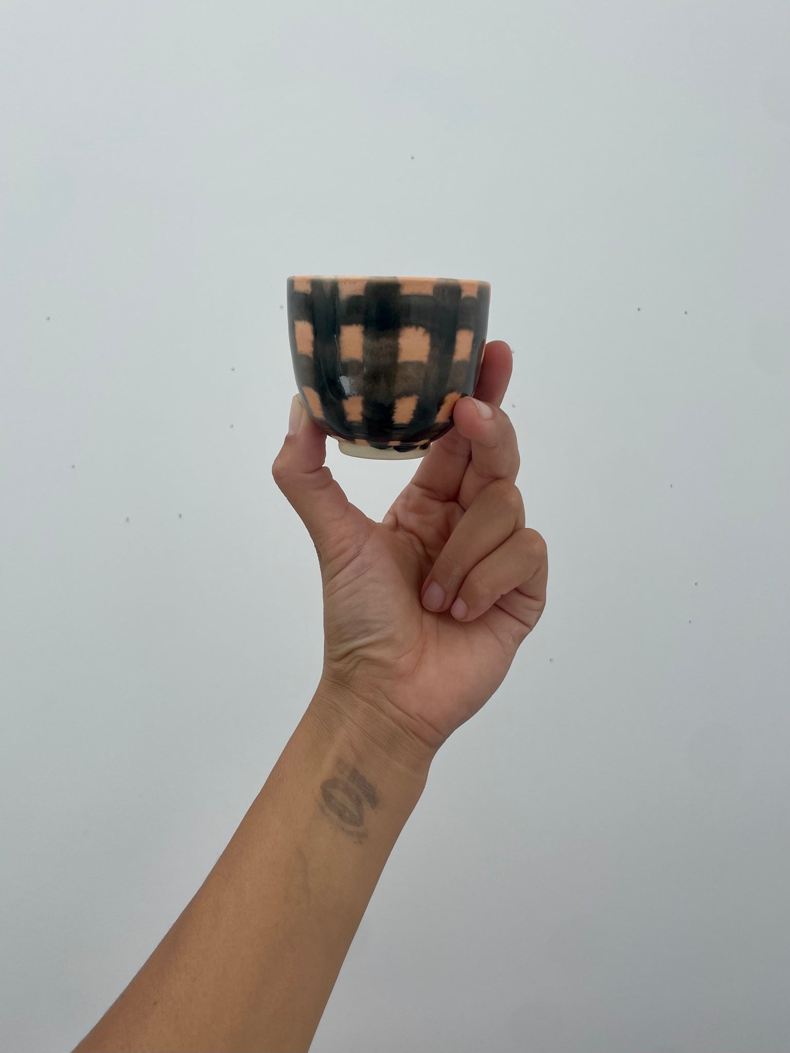 Black Grid Cup 5